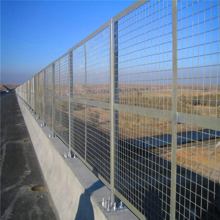 高速公路护栏网