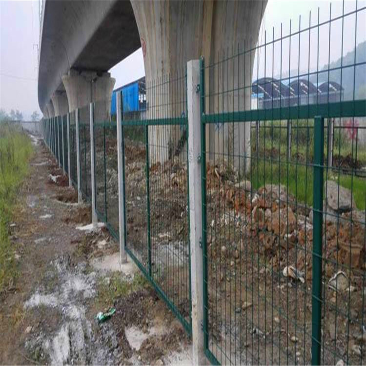 铁路护栏网
